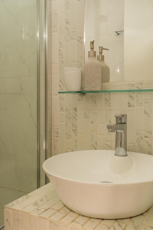 Dema Luxury Suites - Perikleous E1 Atenas Exterior foto