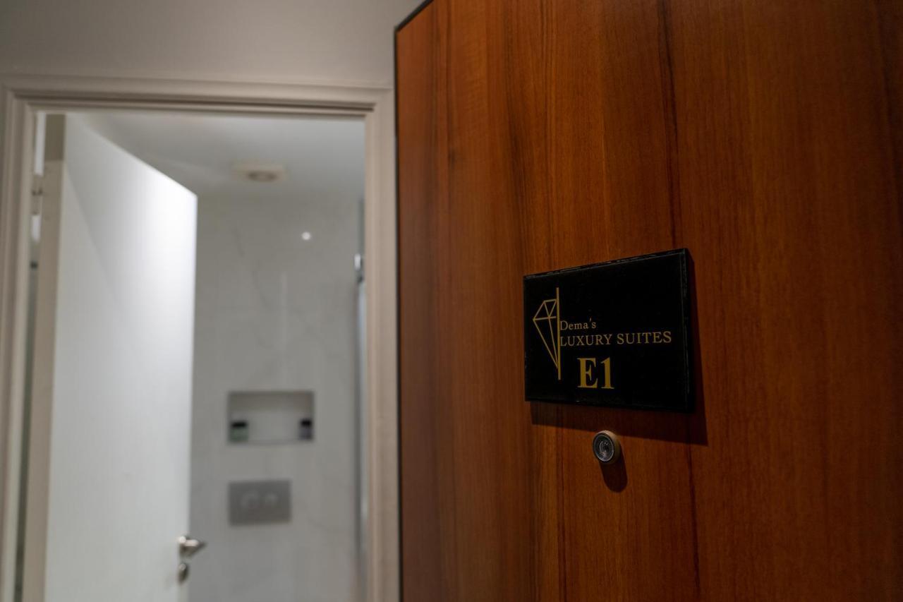 Dema Luxury Suites - Perikleous E1 Atenas Exterior foto